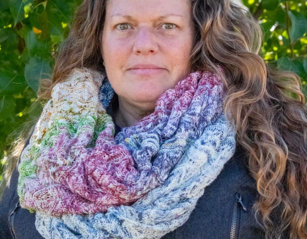 Adventus Shawl/Cowl knitted by Kelly D'Alessandro – designed by Magda Stryk Therrien (Magda Makes)